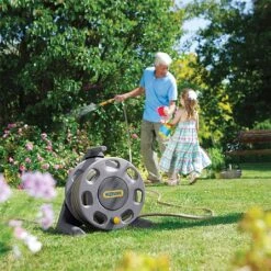 Hozelock Compact Reel With 25m Multi-purpose Hose & Nozzle -Garden Master Deals Store 1065586 3