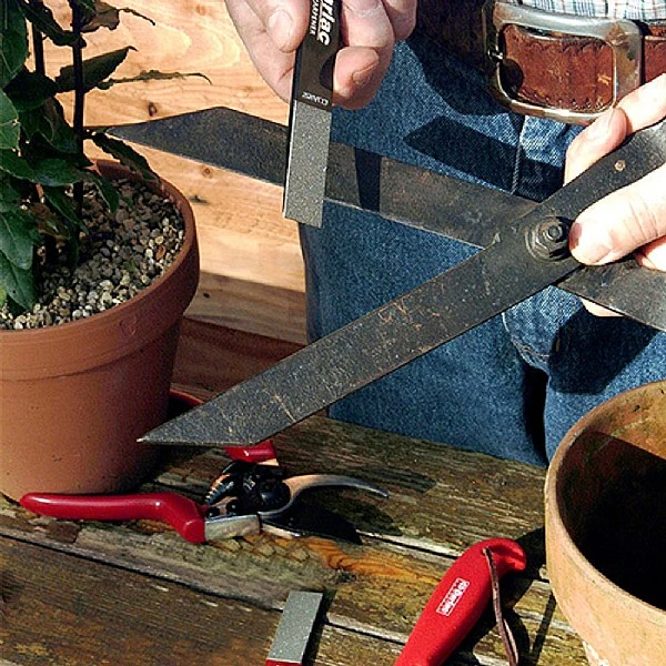 Darlac Diamond Sharpener Coarse Grade 2 Darlac Diamond Sharpener Coarse Grade - Image 2