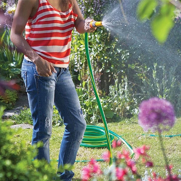 Hozelock Ultraflex Hose 30m 2 Hozelock Ultraflex Hose 30m - Image 2